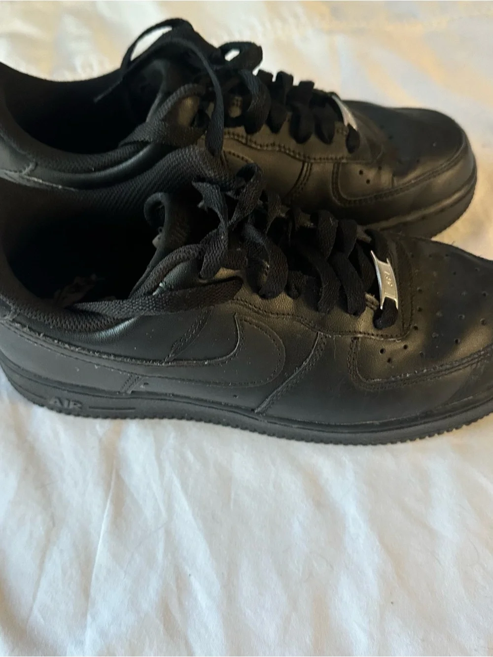 EUC Nike Black Air Force 1 ‘07